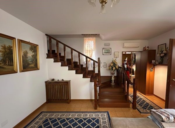 casa indipendente in vendita a Montecchio Maggiore