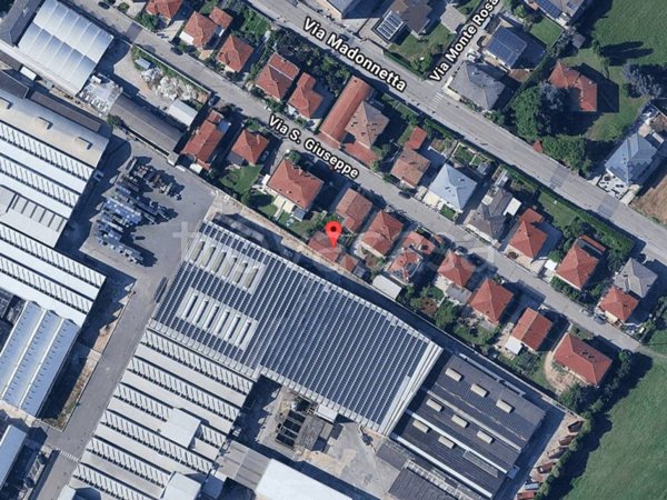 terreno edificabile in vendita a Montecchio Maggiore