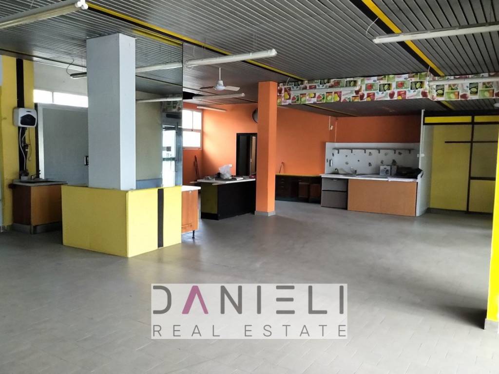 negozio in vendita a Montecchio Maggiore