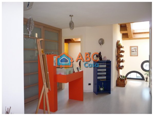 ufficio in vendita a Montecchio Maggiore