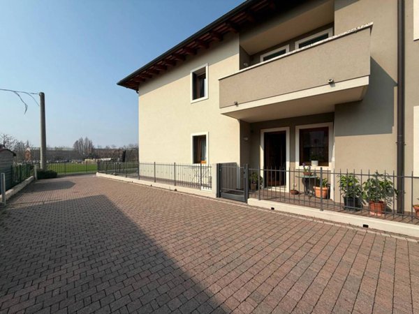 appartamento in vendita a Montecchio Maggiore in zona Alte Ceccato