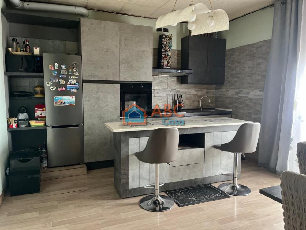 appartamento in vendita a Montecchio Maggiore in zona Alte Ceccato