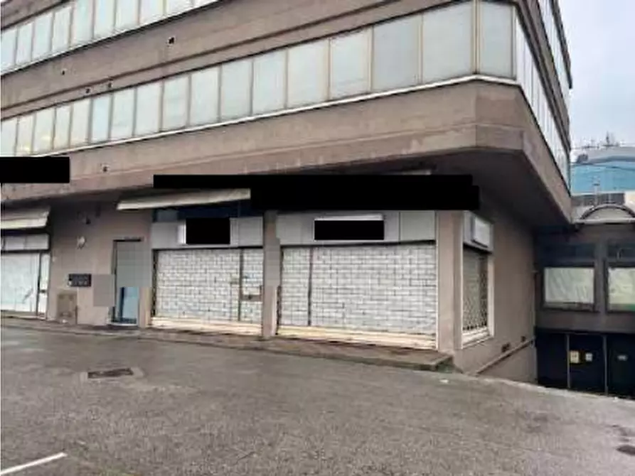 negozio in vendita a Montecchio Maggiore