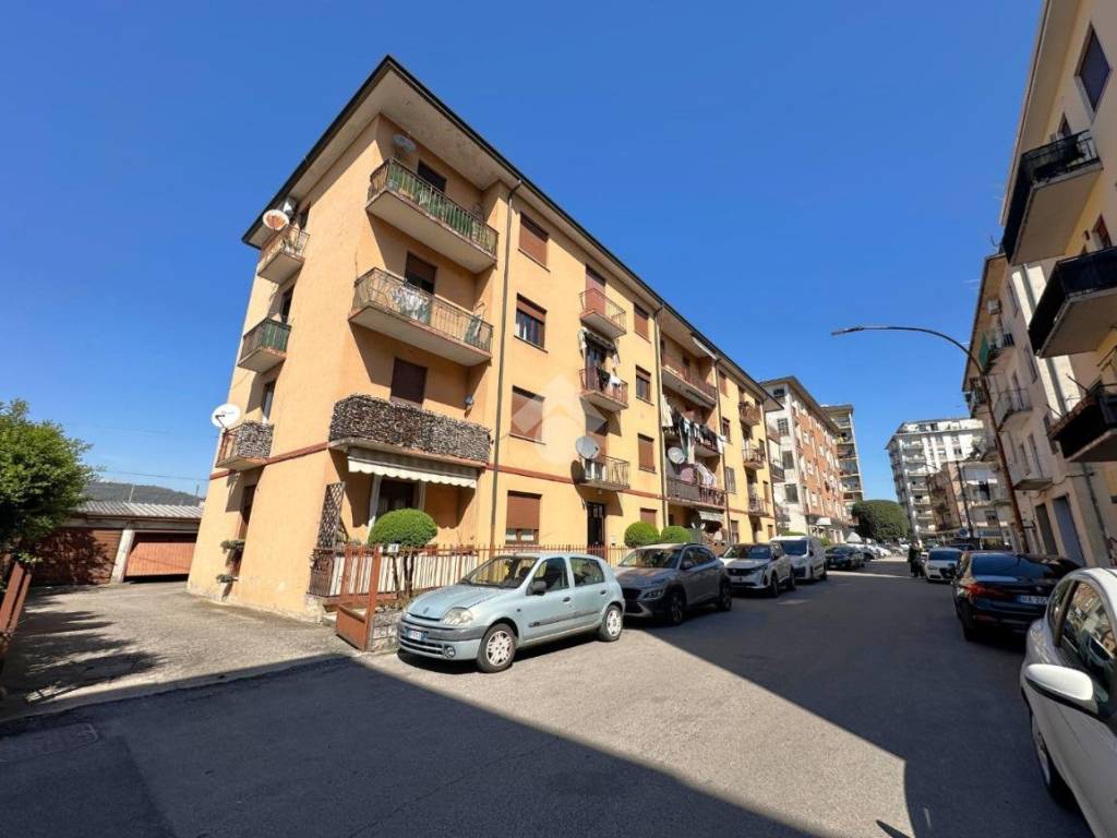 appartamento in vendita a Montecchio Maggiore in zona Alte Ceccato