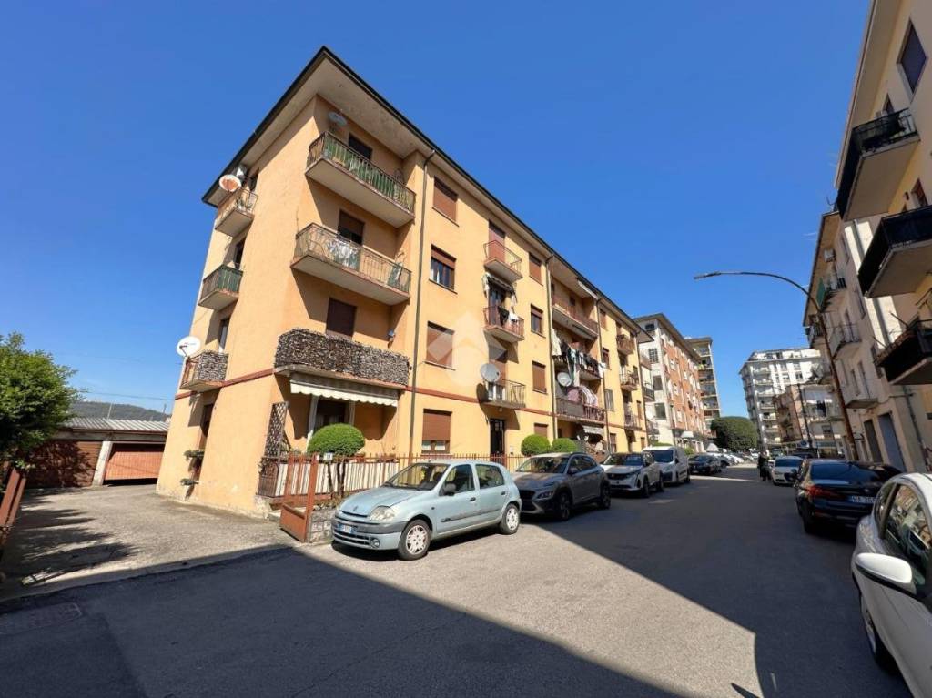 appartamento in vendita a Montecchio Maggiore in zona Alte Ceccato