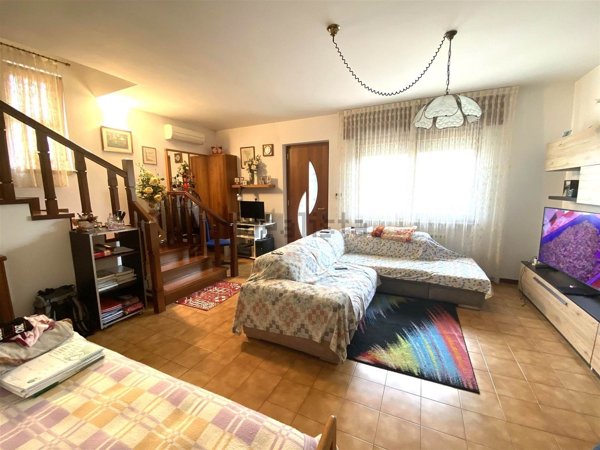 casa indipendente in vendita a Montecchio Maggiore in zona Alte Ceccato