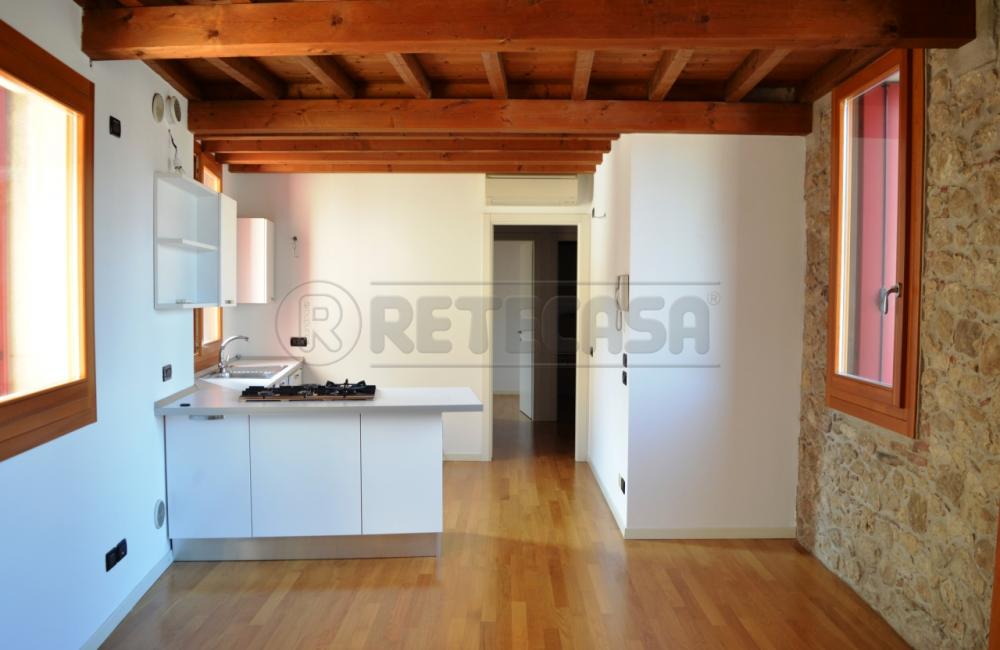 appartamento in vendita a Montecchio Maggiore