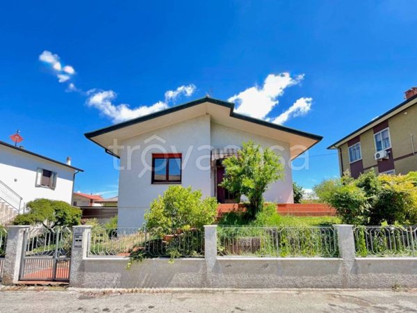 casa indipendente in vendita a Montecchio Maggiore