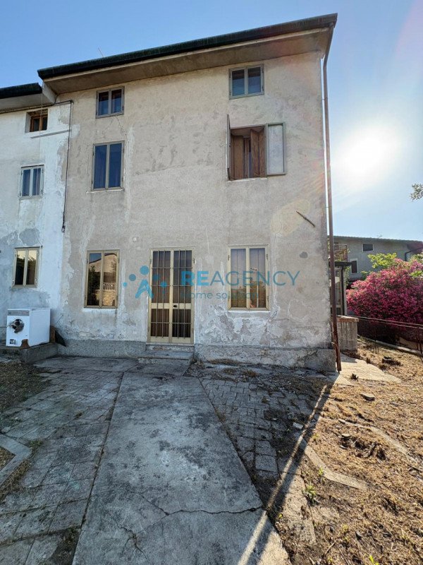casa indipendente in vendita a Montecchio Maggiore