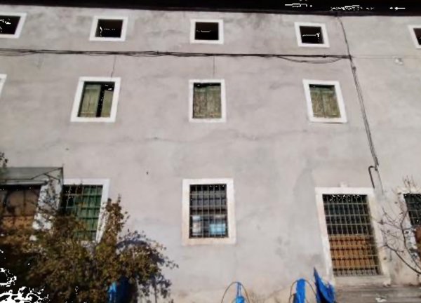 casa indipendente in vendita a Montecchio Maggiore in zona Bernuffi