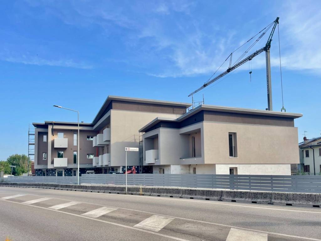 appartamento in vendita a Montecchio Maggiore in zona Alte Ceccato