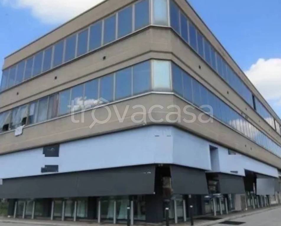 appartamento in vendita a Montecchio Maggiore in zona Alte Ceccato