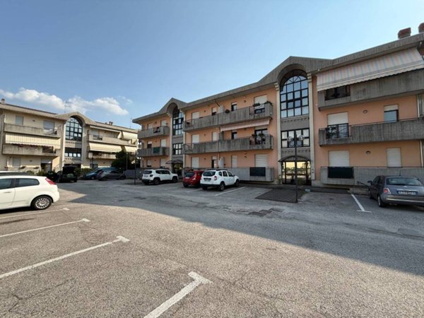appartamento in vendita a Montecchio Maggiore in zona Alte Ceccato