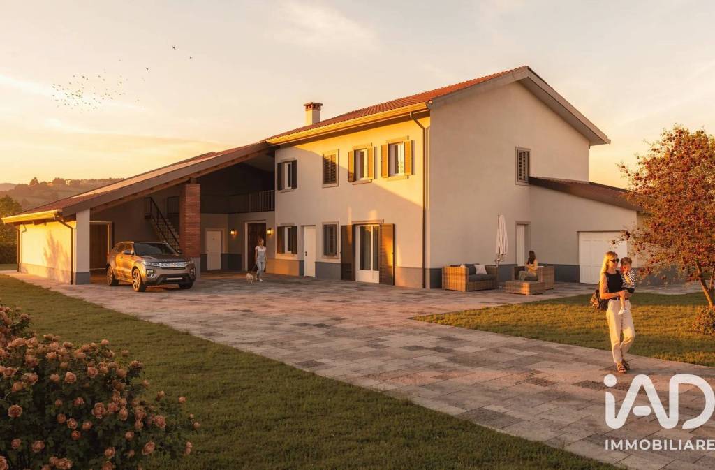 casa indipendente in vendita a Montecchio Maggiore in zona Santissima Trinità