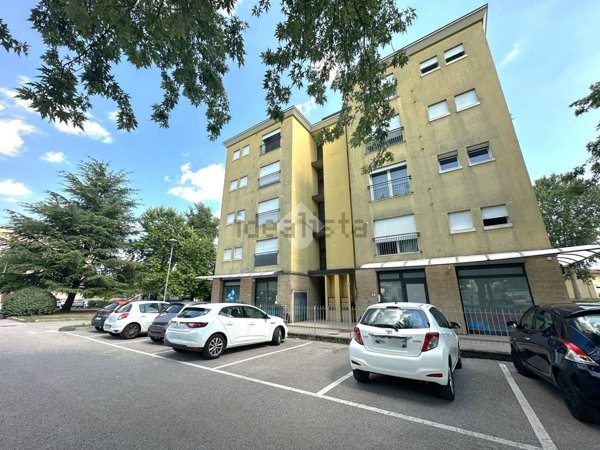 appartamento in vendita a Montecchio Maggiore in zona Alte Ceccato