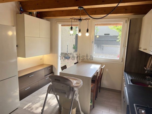 casa indipendente in vendita a Montecchio Maggiore in zona Alte Ceccato