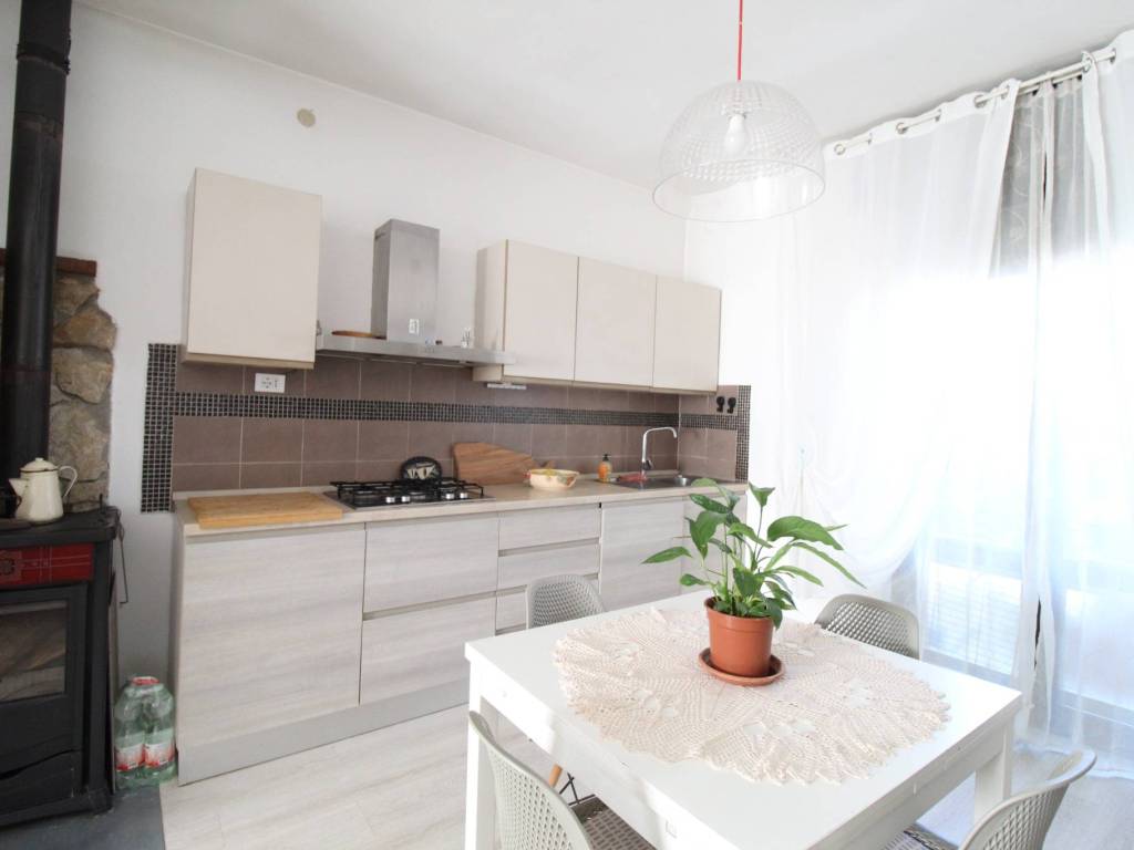 appartamento in vendita a Montecchio Maggiore in zona Alte Ceccato
