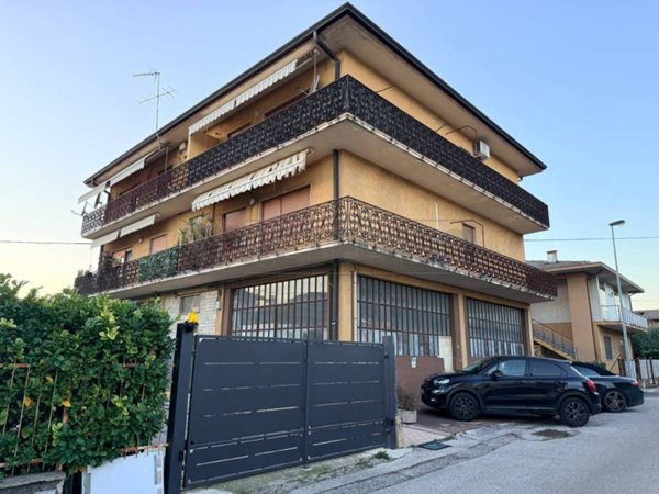 appartamento in vendita a Montecchio Maggiore