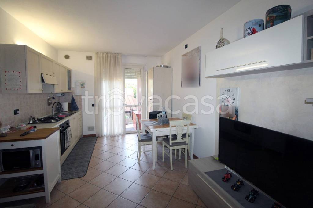 appartamento in vendita a Montecchio Maggiore in zona Alte Ceccato