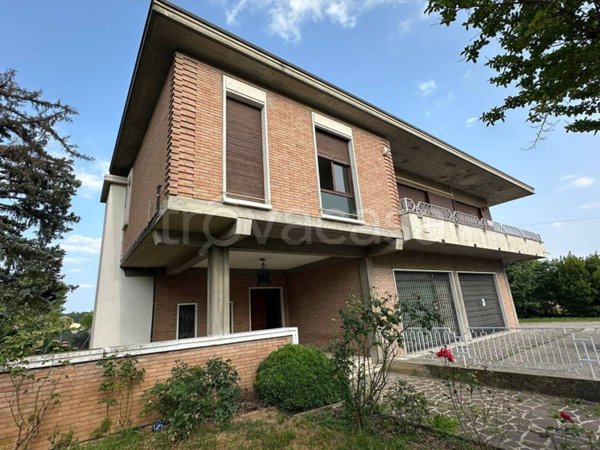 casa indipendente in vendita a Montecchio Precalcino