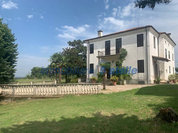 casa indipendente in vendita a Montecchio Precalcino in zona Levà