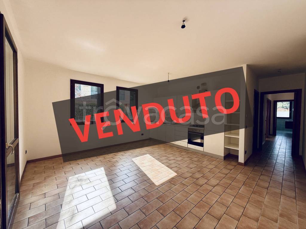 appartamento in vendita a Montecchio Precalcino