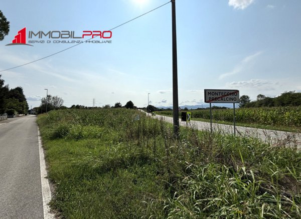 terreno agricolo in vendita a Montecchio Precalcino