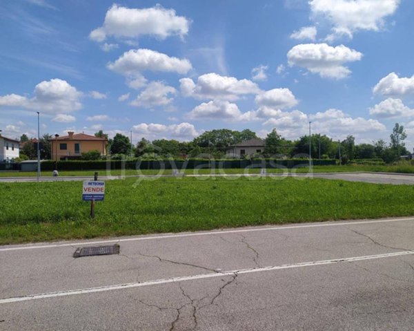 casa indipendente in vendita a Montecchio Precalcino