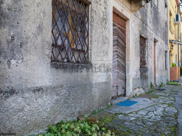 appartamento in vendita a Montecchio Precalcino in zona Preara