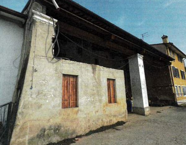 casa indipendente in vendita a Montecchio Precalcino