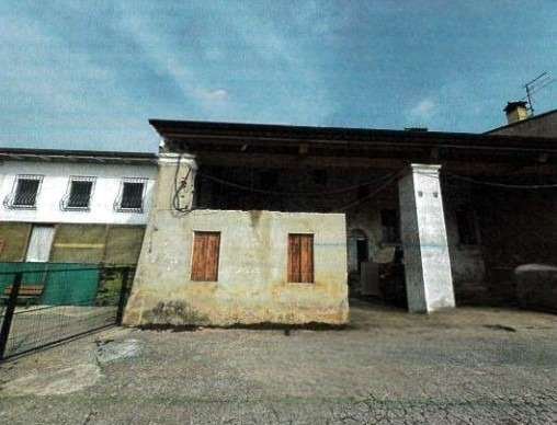 casa indipendente in vendita a Montecchio Precalcino