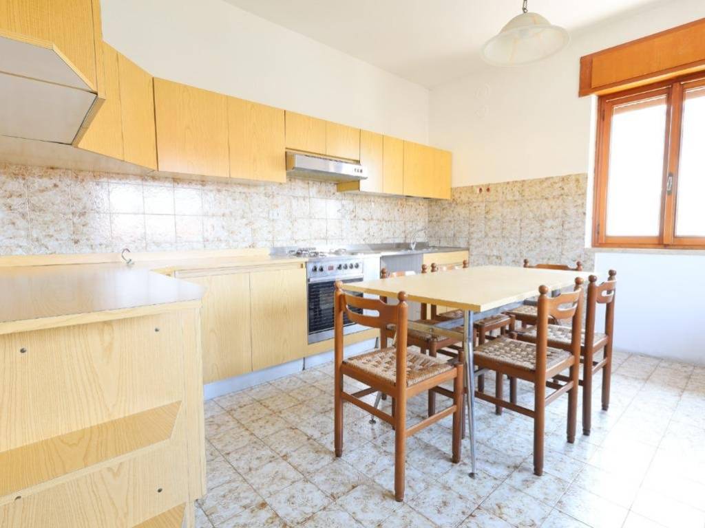 appartamento in vendita a Montecchio Precalcino in zona Preara