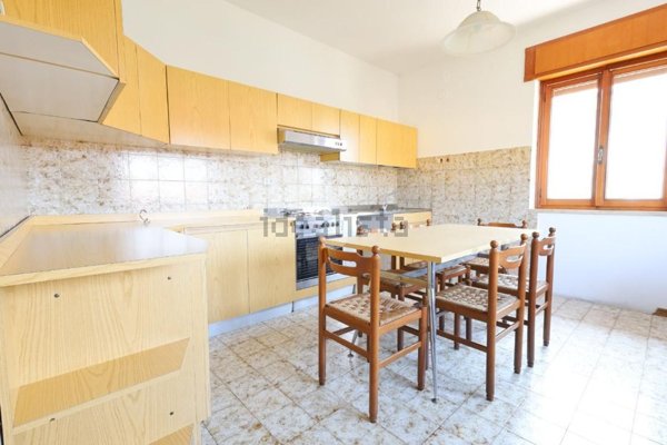 appartamento in vendita a Montecchio Precalcino in zona Preara