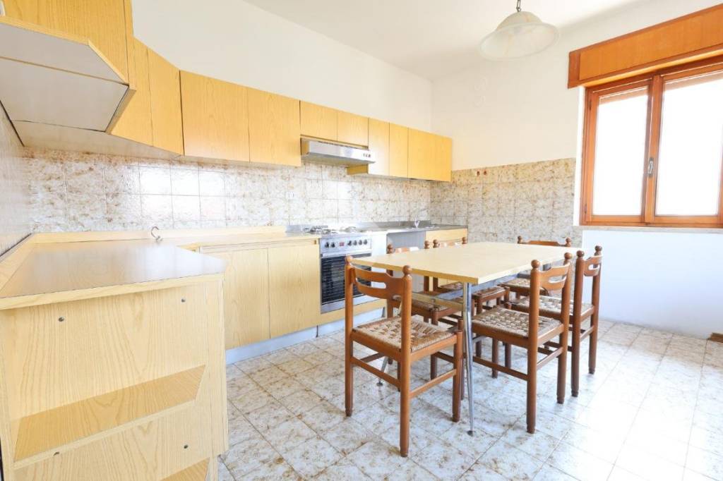 appartamento in vendita a Montecchio Precalcino in zona Preara