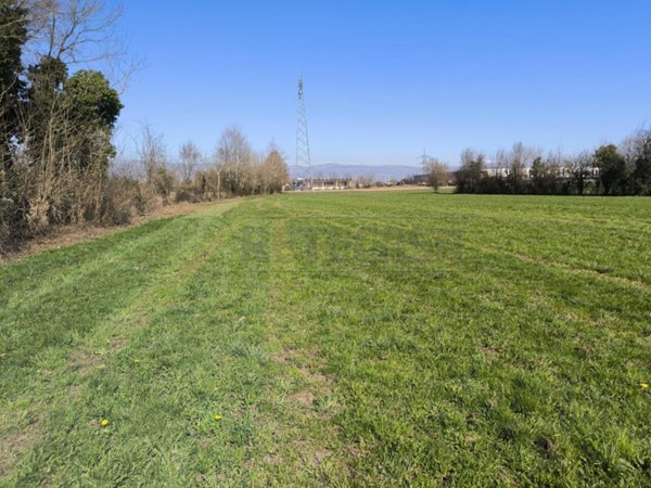 terreno agricolo in vendita a Montecchio Precalcino