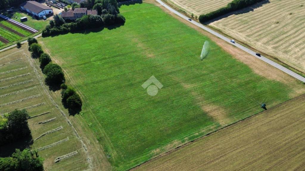 terreno industriale in vendita a Montecchio Precalcino
