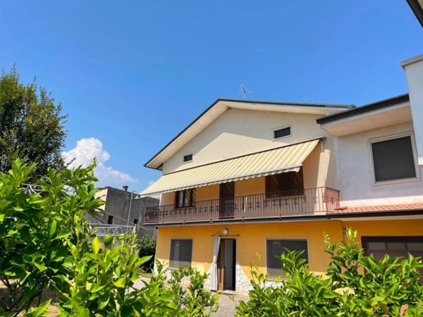 casa indipendente in vendita a Montecchio Precalcino in zona Levà