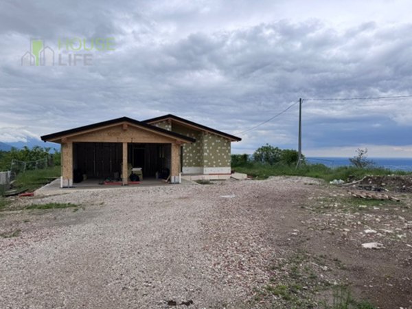 casa indipendente in vendita a Monte di Malo