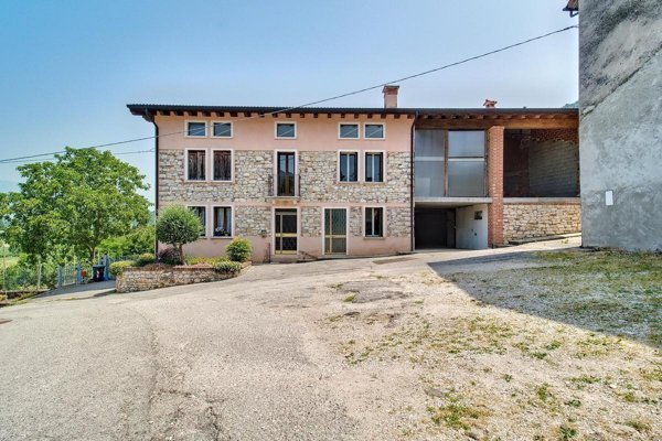casa indipendente in vendita a Monte di Malo