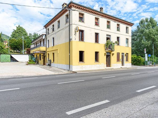 casa indipendente in vendita a Monte di Malo
