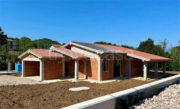 casa indipendente in vendita a Monte di Malo