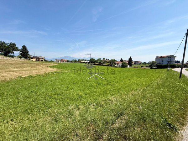 terreno edificabile in vendita a Monte di Malo