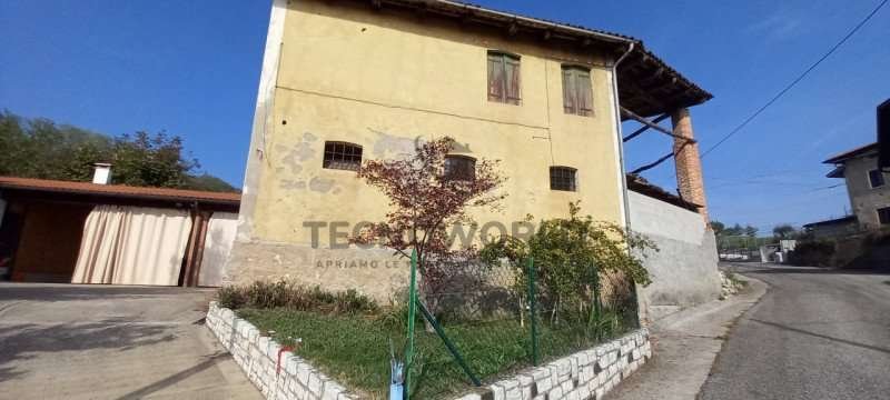 casale in vendita a Monte di Malo in zona Priabona