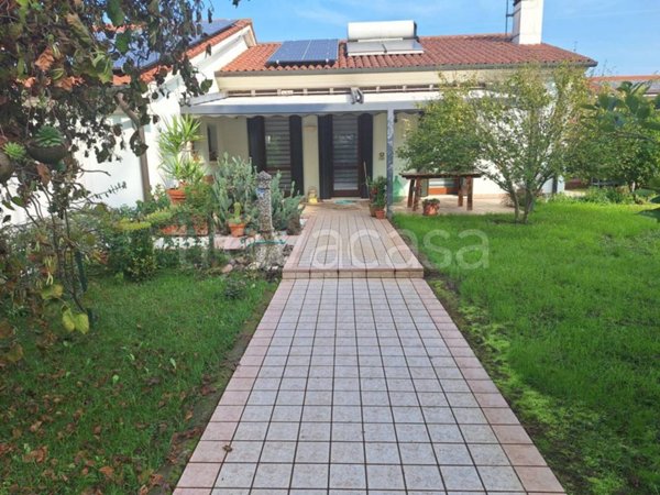 casa indipendente in vendita a Montegalda