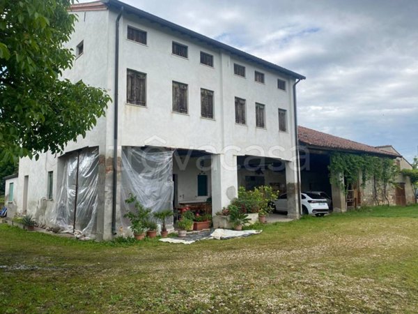 casa indipendente in vendita a Montegalda