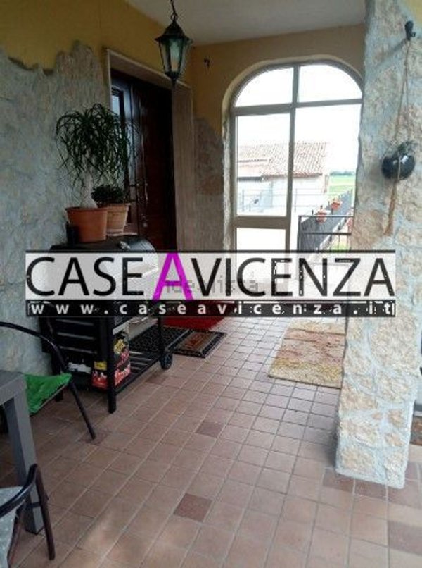 casa indipendente in vendita a Montegalda