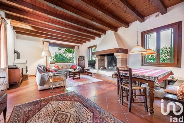 casa indipendente in vendita a Montegalda