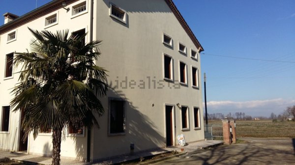 casale in vendita a Montegalda