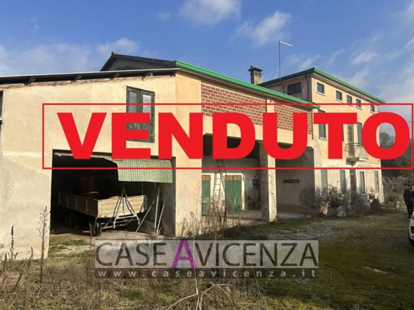 casa indipendente in vendita a Montegalda