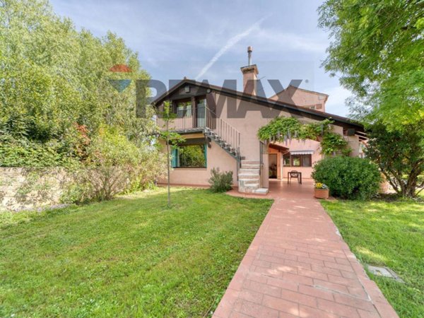 casa indipendente in vendita a Montegalda